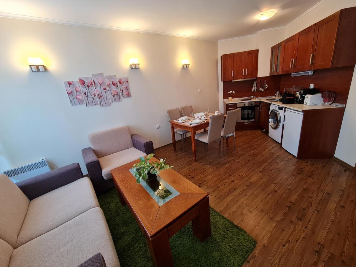 Bansko Vibes Apartments - Flora Boutique Buitenkant foto